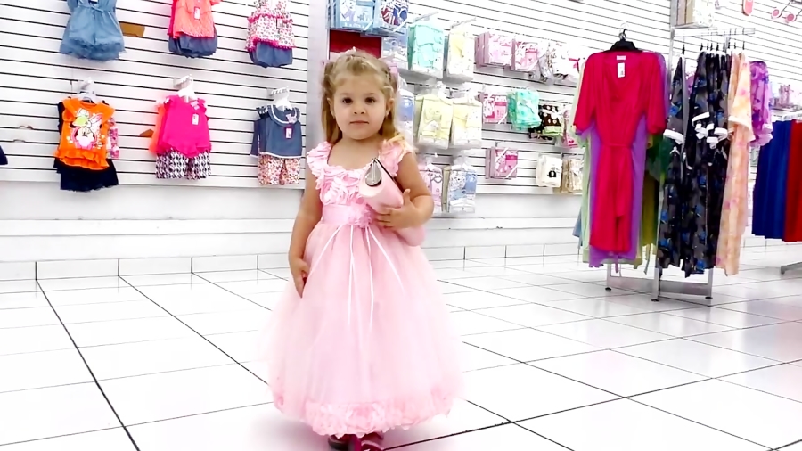 دیانا و روما - ماجراهای جدید دیانا و روما - خرید لباس برای پرنسس دیانا